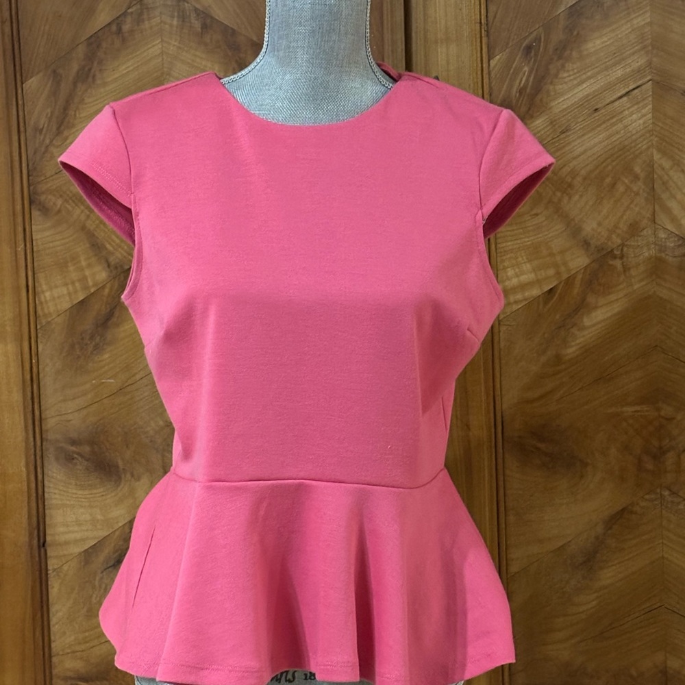 COPY - Coral WDNY  Exposed Zipper Size M